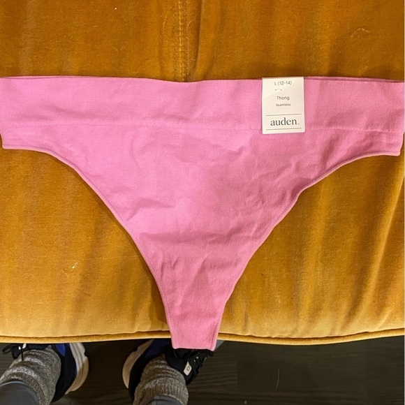 NWT Set of 4 Auden Thongs - Picture 4 of 7